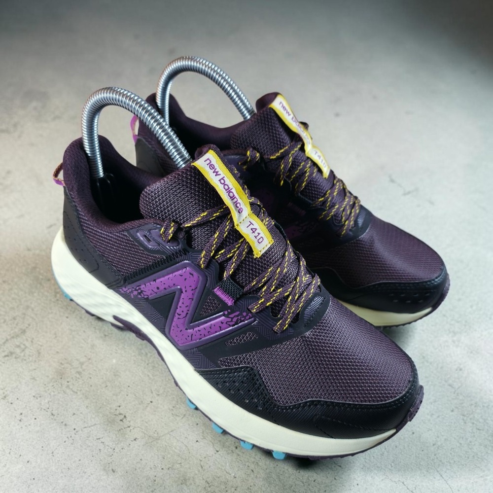 New Balance 410 v8 Trail Hiking Running Sneakers Women's 7.5 Purple *Worn Once.